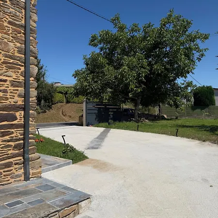 Villa Antiga Escola De Fonxe Arzúa